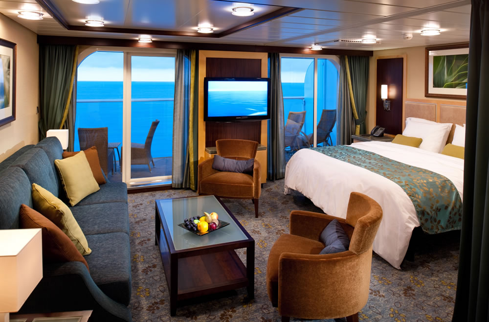 royal-caribbean-symphony-of-the-seas-AquaTheater